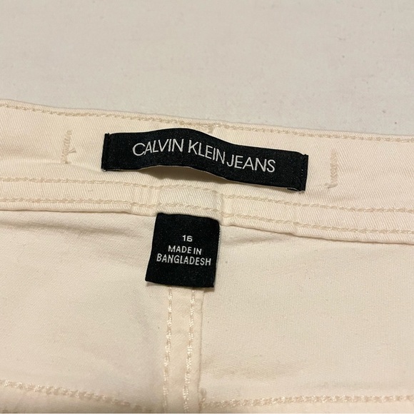 Calvin Klein Jeans Cropped Jeans Womens Size 16 - Picture 5 of 16